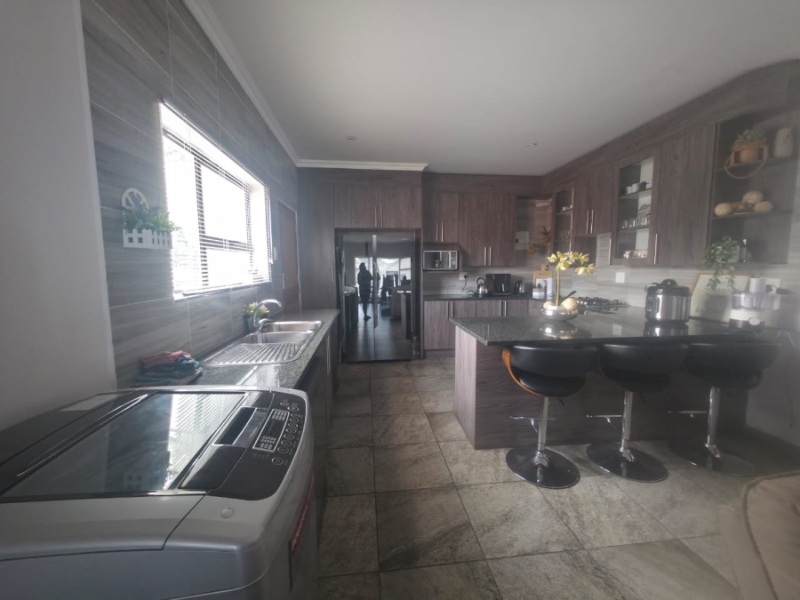 To Let 2 Bedroom Property for Rent in Vaalpark Free State